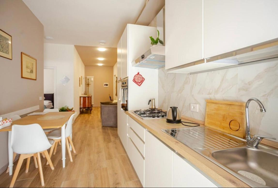 Appartamento Casa Di Niky Verona Esterno foto