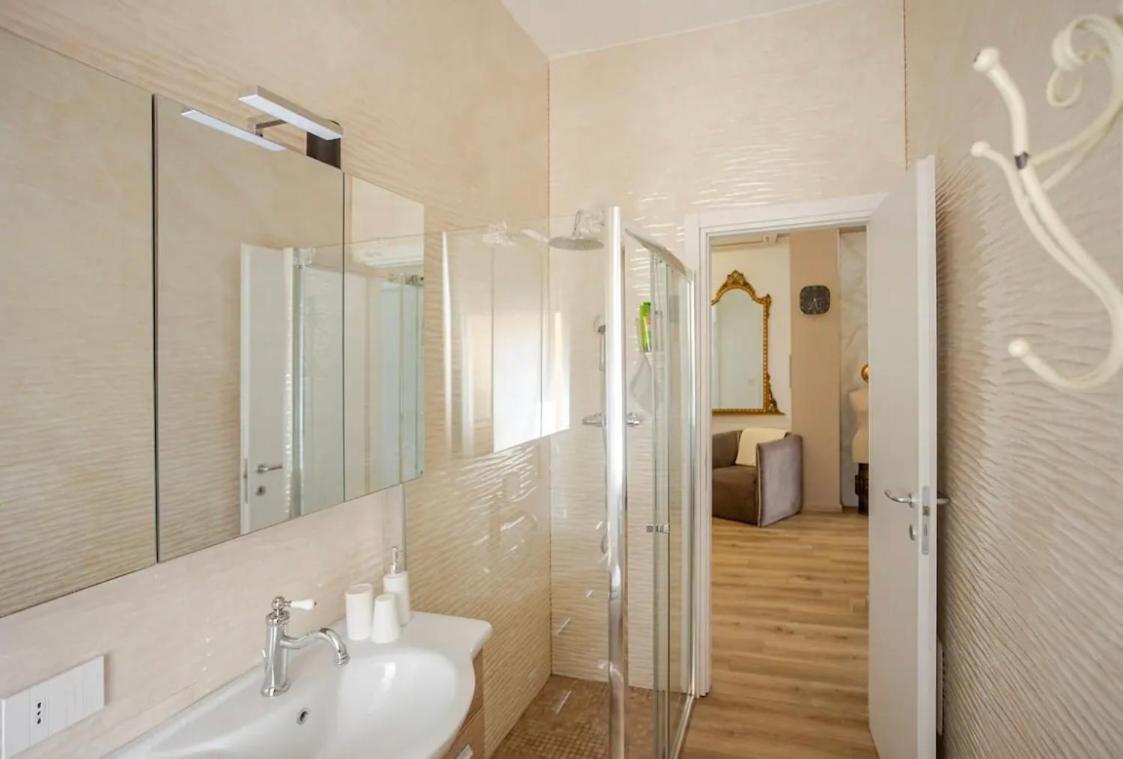 Appartamento Casa Di Niky Verona Esterno foto